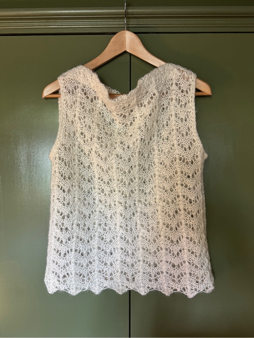 Vintage Cream Lace Knit Sleeveless Sweater Tank